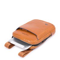 Мужская кожаная сумка Piquadro B2S Tobacco с отдел. для iPad mini на ремне (CA3084B2S_CU)