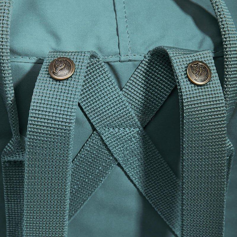 Городской рюкзак Fjallraven Kanken Frost Green 16л (23510.664)
