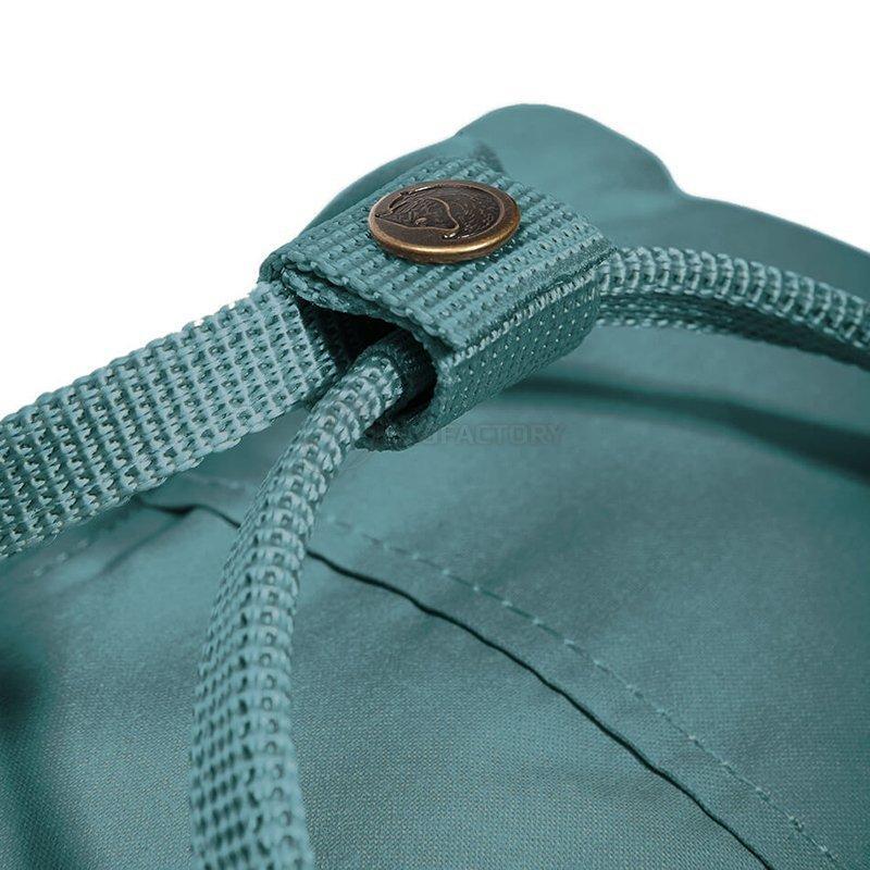 Городской рюкзак Fjallraven Kanken Frost Green 16л (23510.664)