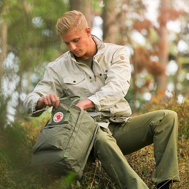 Городской рюкзак Fjallraven Kanken Laptop 13 Forest Green (27171.660)