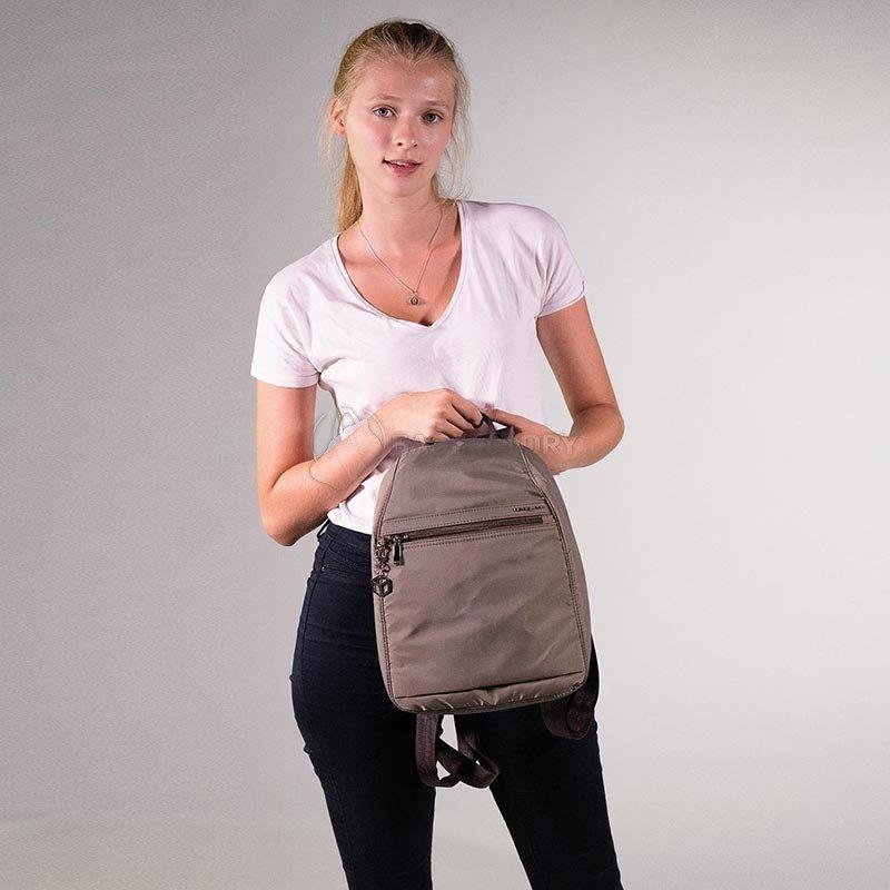 Городской женский рюкзак Hedgren Inner City Vogue 5.6л Светло-коричневый (HIC11/316-06)