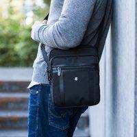 Мужская сумка Victorinox Travel WERKS PROFESSIONAL 2.0 Black с отдел. д/iPad 5л (Vt604990)
