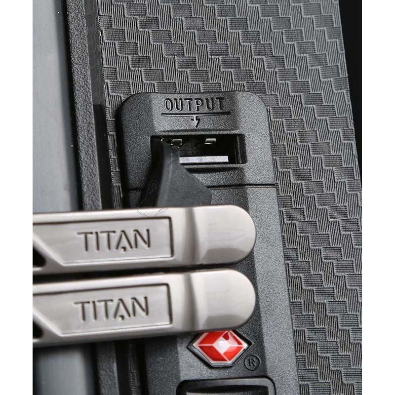 Чемодан на 4 колесах Titan COMPAX Black S с USB 43л (Ti844406-01)