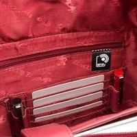 Сумка для ноутбука кожаная Visconti Ollie (L) Red (18427 RED)