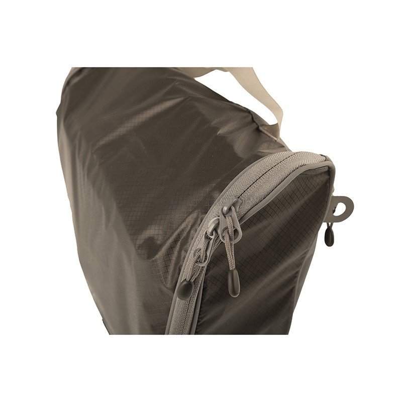 Косметичка Sea to Summit TL Hanging Toiletry Bag Berry/Grey S (STS ATLHTBSBE)