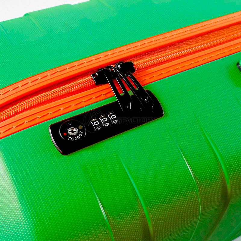 Чемодан на 4-х колесах Roncato Box Young 118л Зеленый (5541 1227)