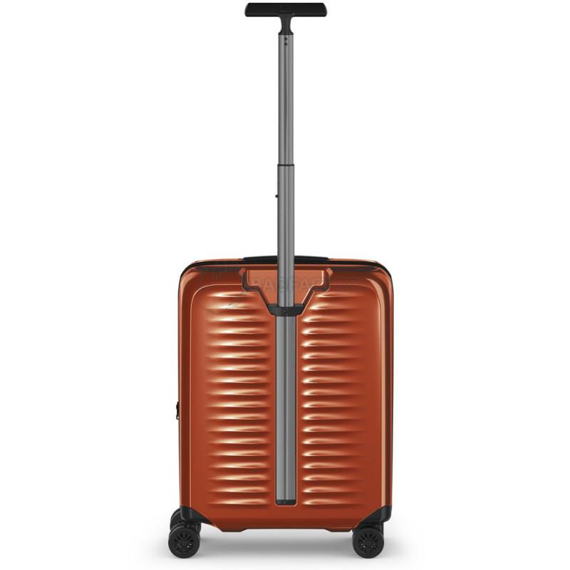 Чемодан на 4 колесах Victorinox Travel Airox Orange S 33л (Vt610920)