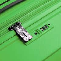 Чемодан на 4-х колесах Roncato Butterfly 111/129л Лайм (418181/37)