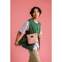 Женская сумка антивор Pacsafe GO Crossbody Pouch 4 ст. защиты 3.5 л Розовый (35125340)