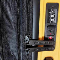 Чемодан на 4-х колесах Swissbrand Eden M 78/90л Yellow (DAS302507)