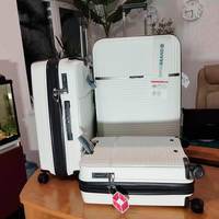 Чемодан на 4-х колесах Swissbrand Malden L 113/130л White (DAS302538)