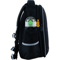 Школьный полукаркасный рюкзак GoPack Education Speed Hunter Черный 12л (GO24-165S-3)