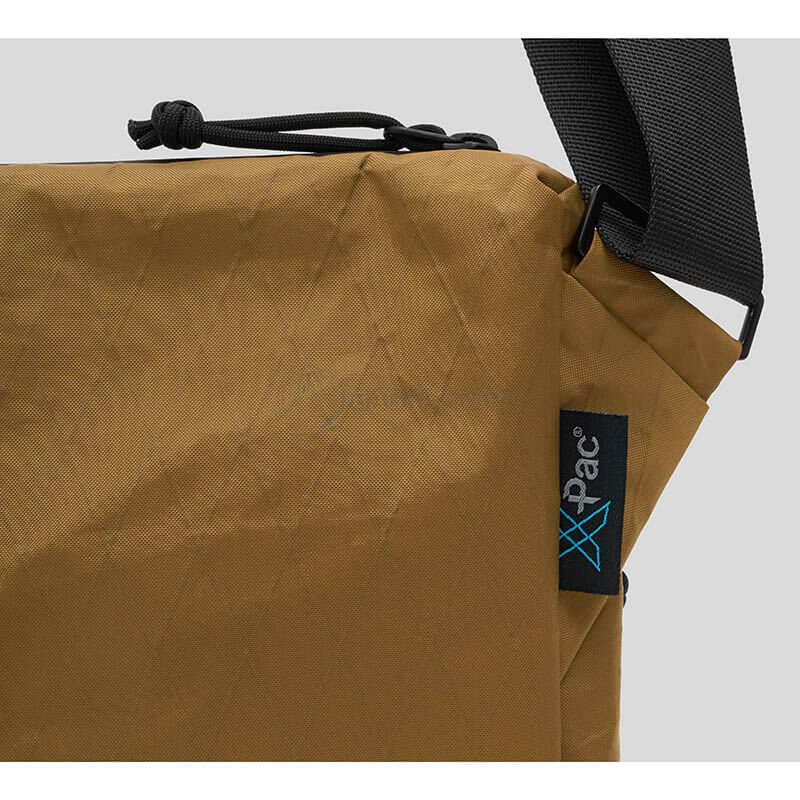 Наплечная сумка HURU MESSENGER Xpac Brown 2L