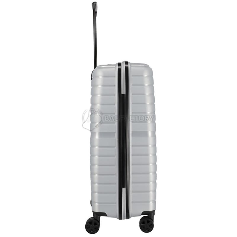 Чемодан на 4 колесах Travelite Trient M 67л Silver (TL076548-56)