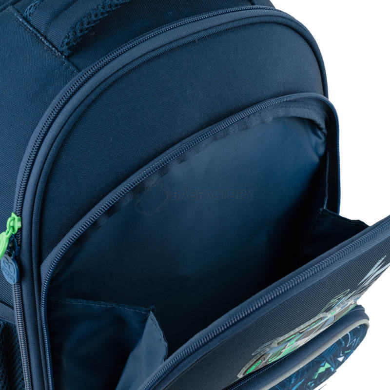 Школьный каркасный рюкзак GoPack Education Racing Car Синий 12.5л (GO24-597M-7)