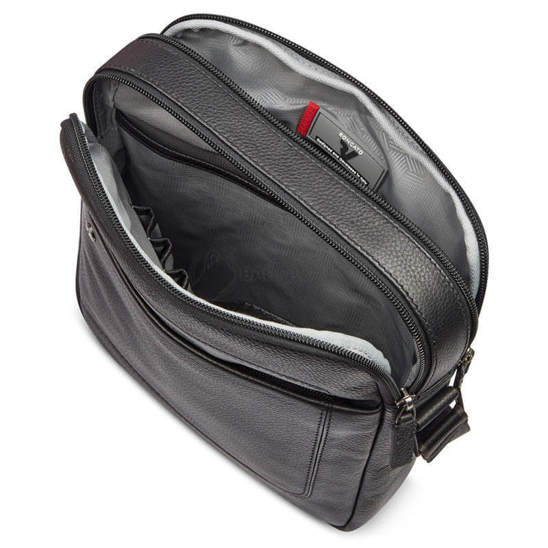 Мужская кожаная сумка Roncato Alaska Черный (412425/01)