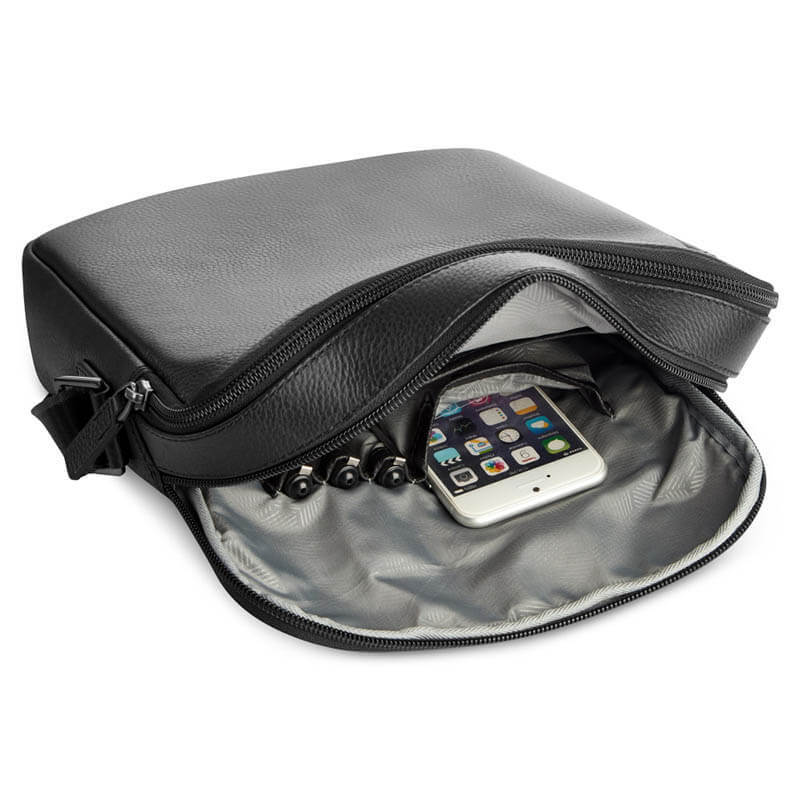 Мужская кожаная сумка Roncato Alaska Черный (412425/01)