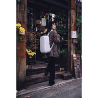 Городской рюкзак Анти-вор XD Design Bobby Edge 17L Light Grey (P706.2503)