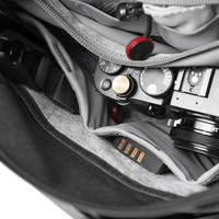 Сумка-органайзер Peak Design Field Pouch v2 Black 1.5-3L (BP-BK-3)