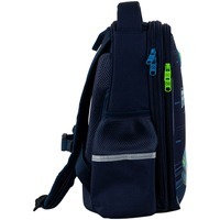 Школьный полукаркасный рюкзак GoPack Education 165S Speedway 12л (GO25-165S-4)