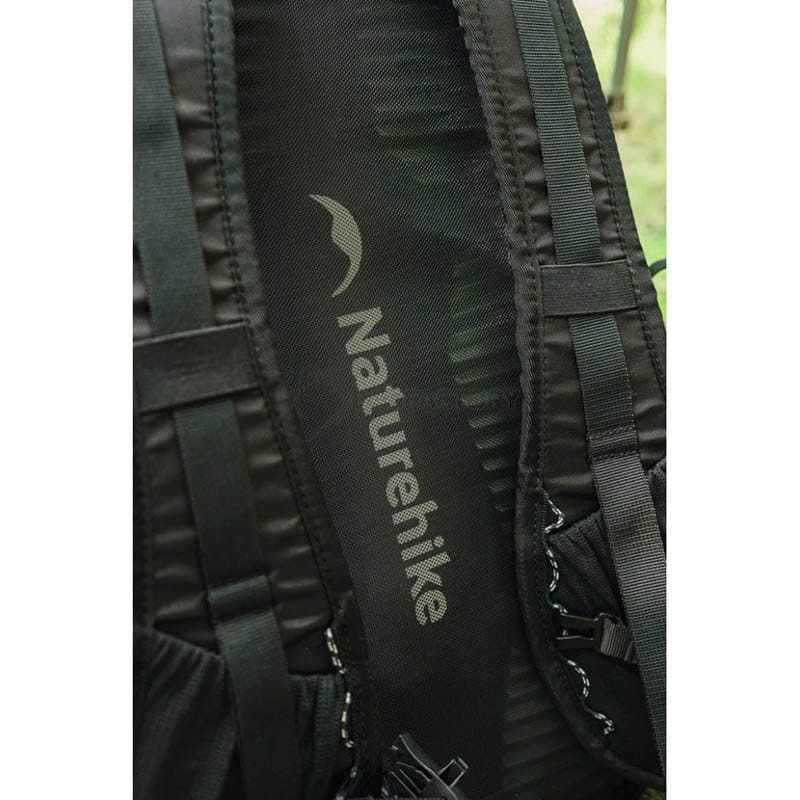 Туристический рюкзак Naturehike Helium CNK2300016 30+5 л Коричневий (6976507661133)