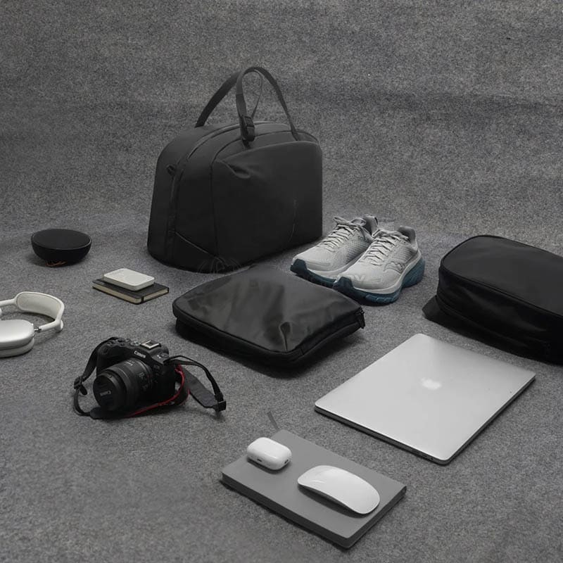 Дорожная сумка XD Design Urban Weekend Bag 33L Water Resistant Black (P706.2901)