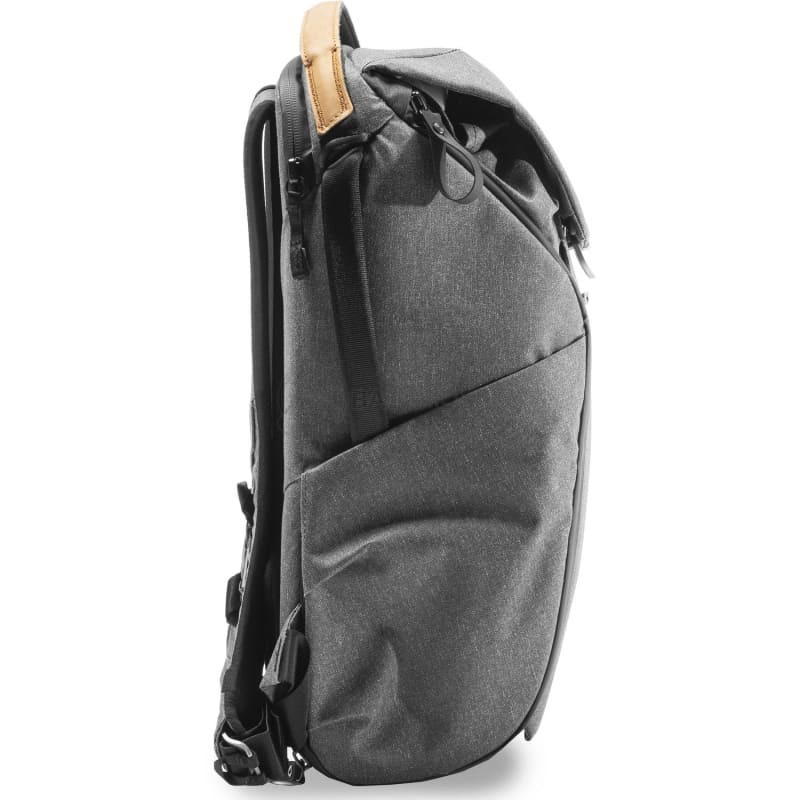 Городской рюкзак для фототехники Peak Design Everyday Backpack 20L Charcoal (BEDB-20-CH-3)