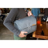 Сумка для фототехники Peak Design Everyday Messenger 13L v2 Ash (BEDM-13-AS-3)