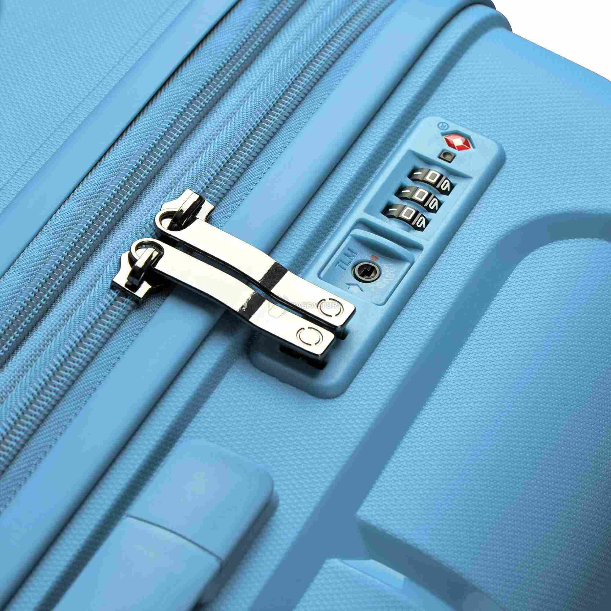 Чемодан на 4-х колесах Modo by Roncato Starlight 3.0 74/88л Голубой (423452/28)