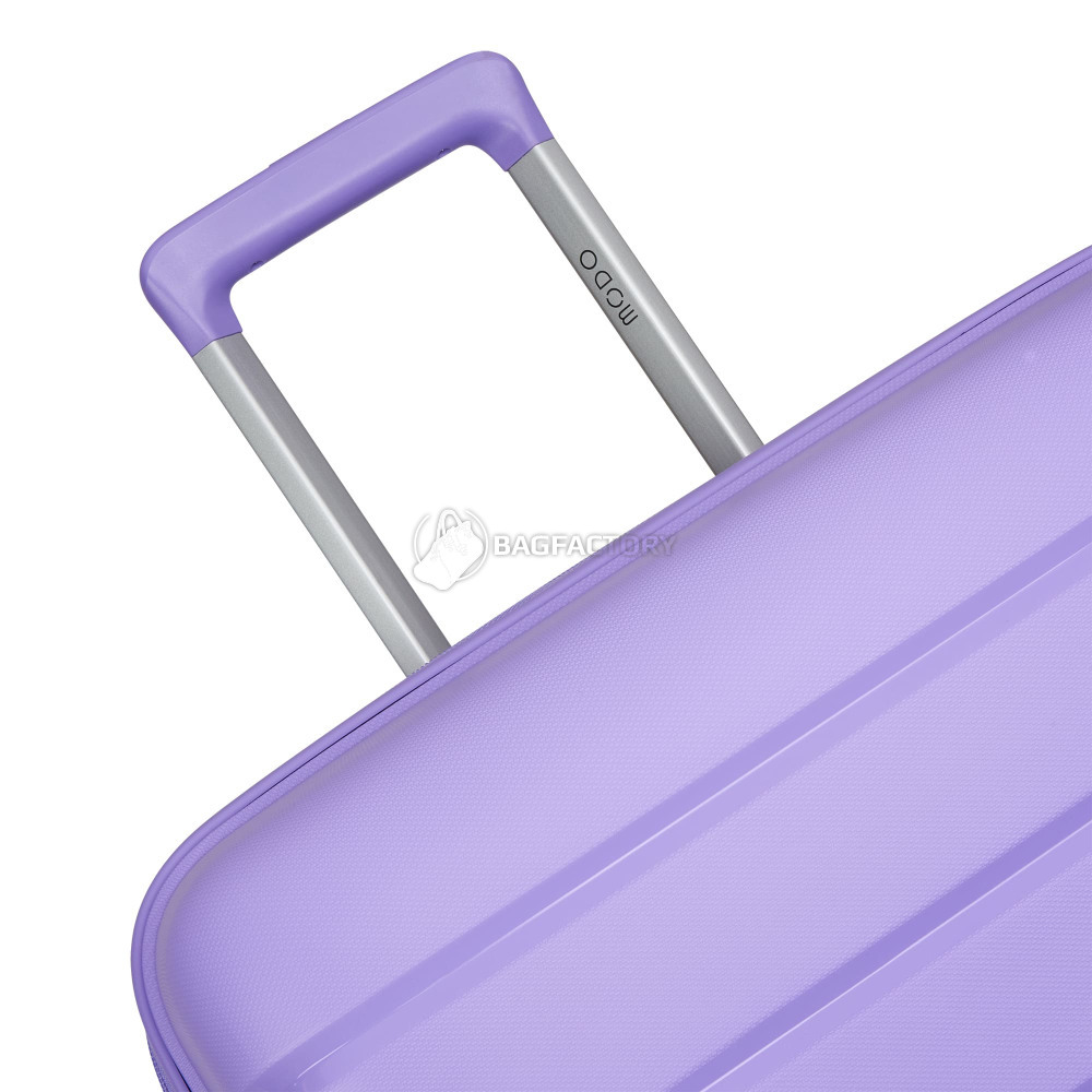 Чемодан на 4-х колесах Modo by Roncato Starlight 3.0 74/88л Лаванда (423452/85)