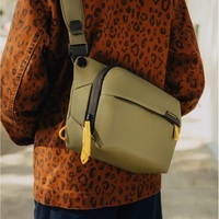 Сумка для фотокамеры Peak Design Everyday Sling 3L Kelp (BEDS-3-KP-3)