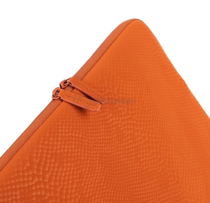 Чехол для ноутбука Tucano Boa 15.6