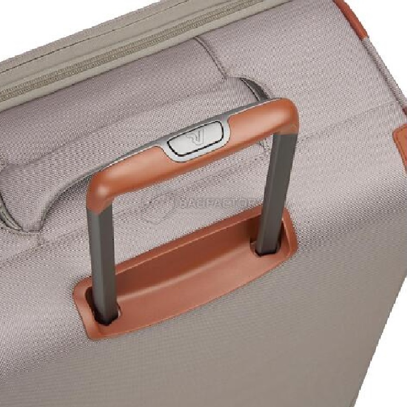 Чемодан на 4-х колесах Roncato Uno Soft 3.0 108/126л Серый (414651/45)