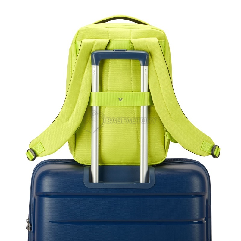 Городской рюкзак-ручная кладь Roncato Ironik 2.0 18/23л Салатовый (415336/77)